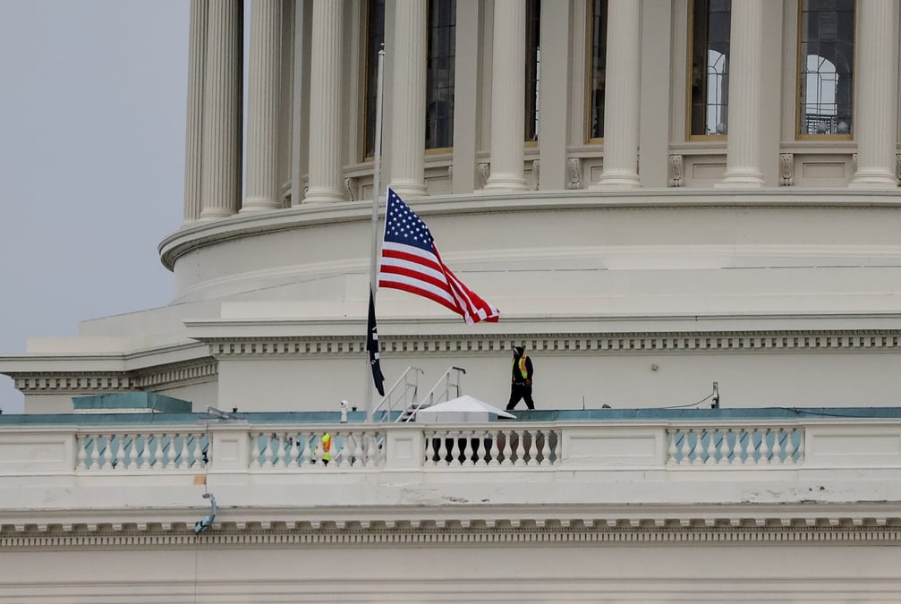 Usa: d'anciens republicains cherchent a former un troisieme parti