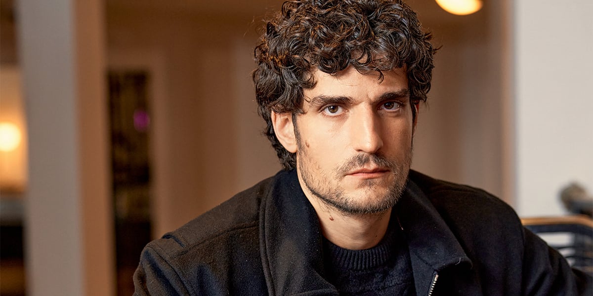 Louis Garrel, le 26 novembre dans les salons de l’hôtel Kimpton St Honoré à Paris.