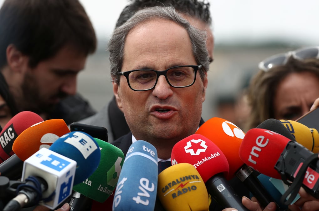 Des dirigeants catalans transferes a madrid avant leur proces