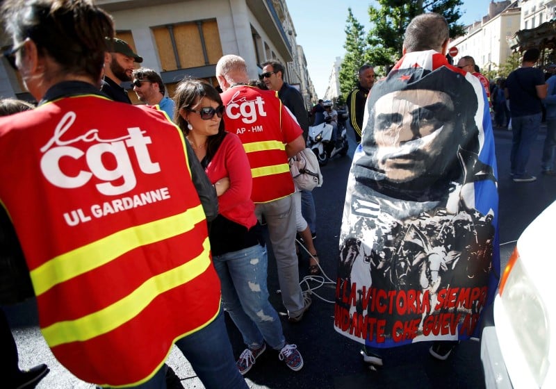 Les opposants a la loi travail refusent de lacher prise