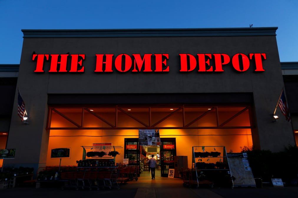 Home depot profite des tensions sur le marche immobilier us