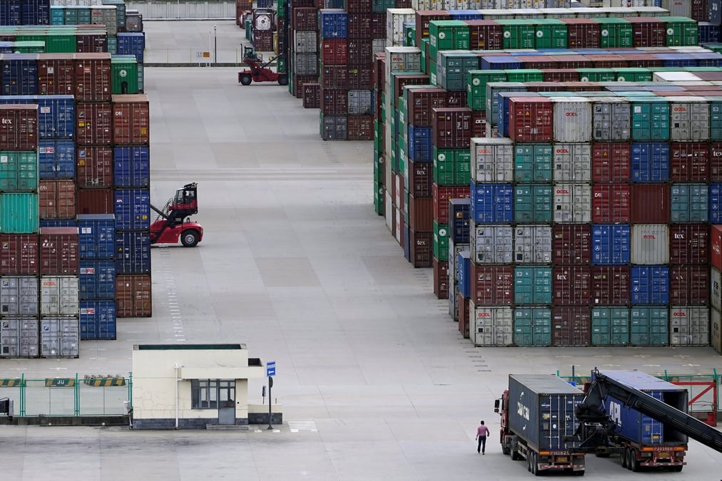 Chine: exportations en hausse de 25,6% en aout