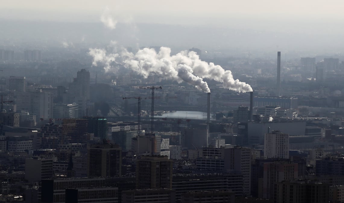 Pollution: la responsabilite de l'etat mise en cause