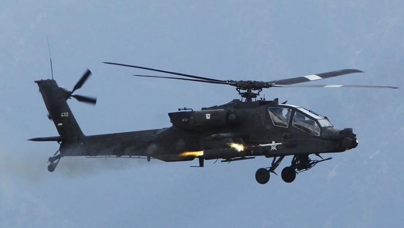 Apache, des hélicoptères Apache engagés contre l'EI en Irak