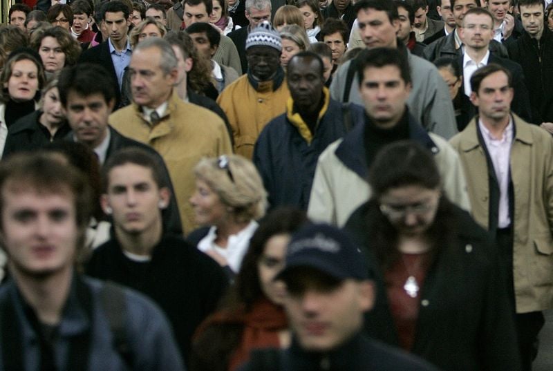 La confiance des menages francais en legere baisse en juillet
