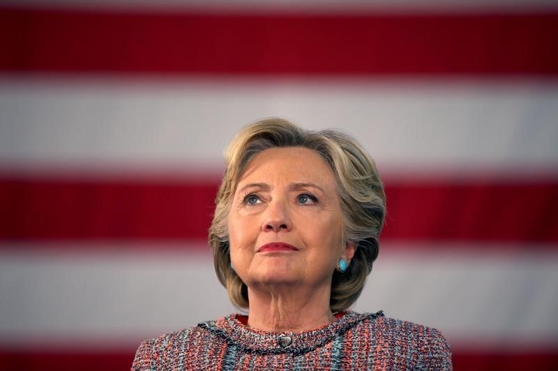 Clinton a menace d'entourer la chine de missiles, selon wikileaks