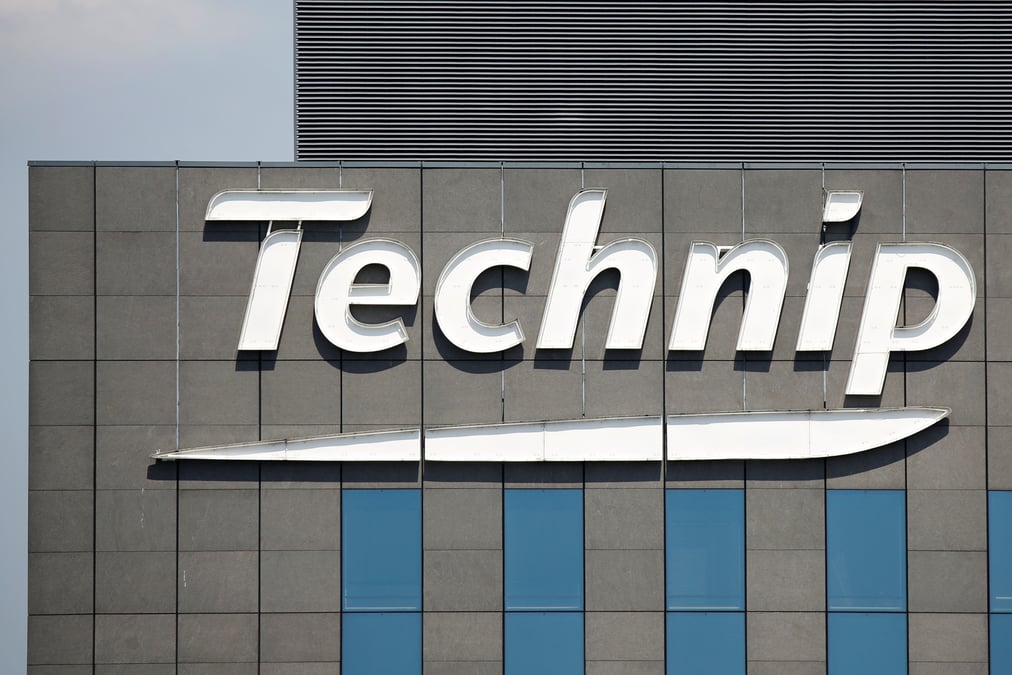 Le logo du groupe francais d'ingenierie petroliere technip est visible au sommet du siege de la societe