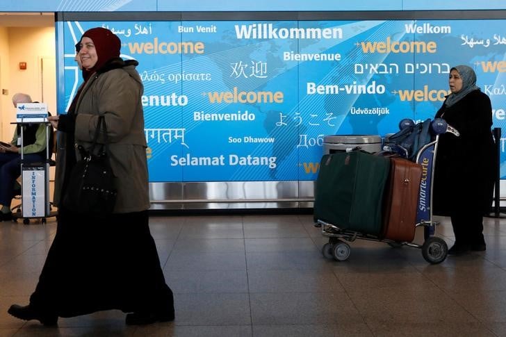Le decret anti-immigration de trump pour l'heure inapplicable