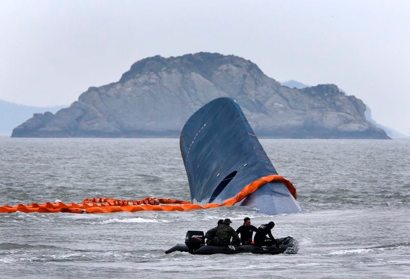 Les recherches reprennent à bord du ferry sud-coréen