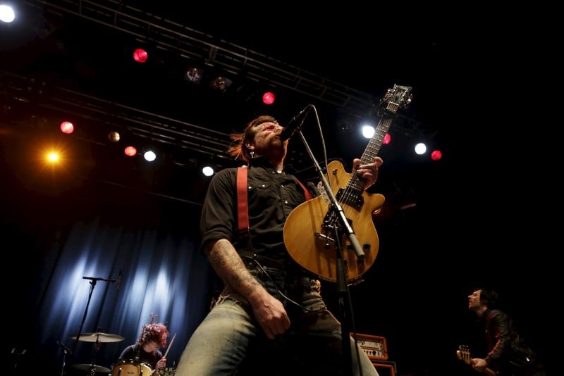 Cabaret vert et rock-en-seine deprogramment eagles of death metal