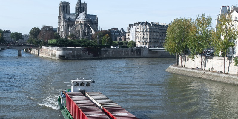 Port Paris