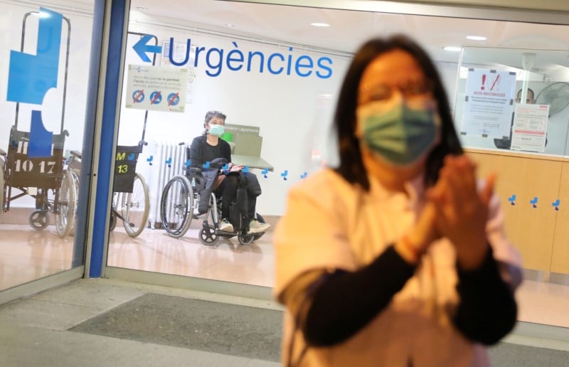 Coronavirus: plus de 300 morts en 24 heures en espagne