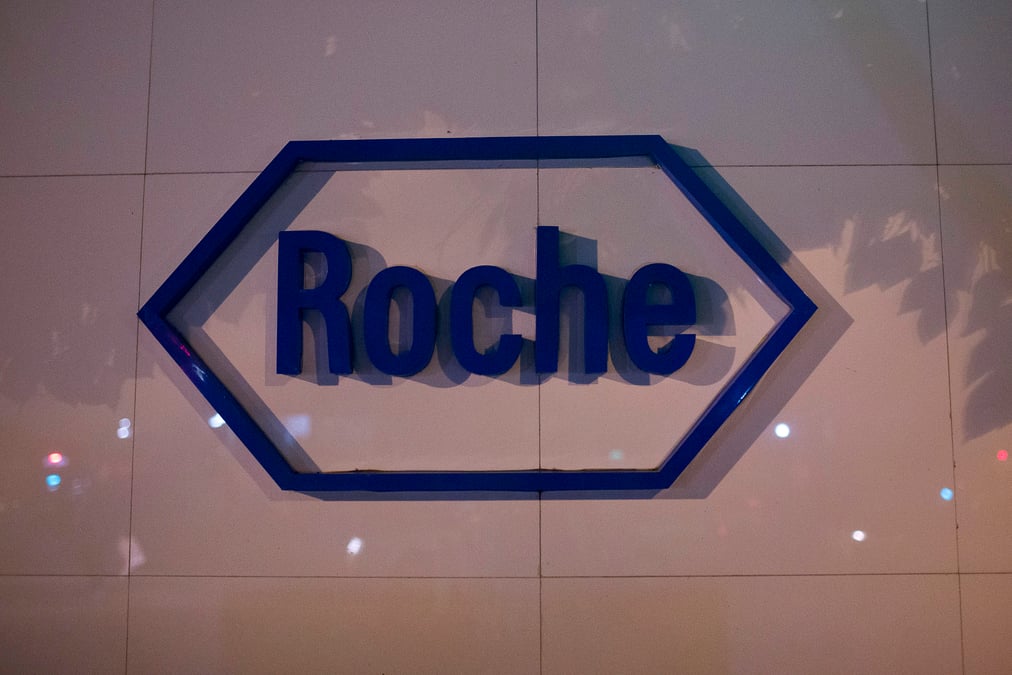 Roche previent d'un ralentissement de la croissance de ses ventes en 2022