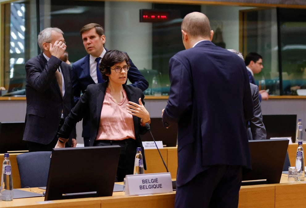 Le ministre belge de l'energie, tinne van der straeten, lors d'une reunion a bruxelles