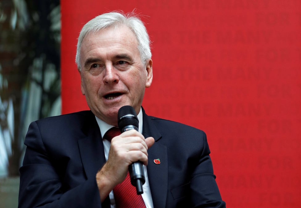 Le labour promet 400 milliards de livres pour "reparer le royaume-uni"