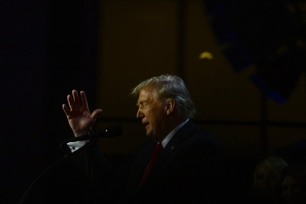Donald trump, entre en scene apres les premiers resultats de l'election presidentielle americaine a west palm beach