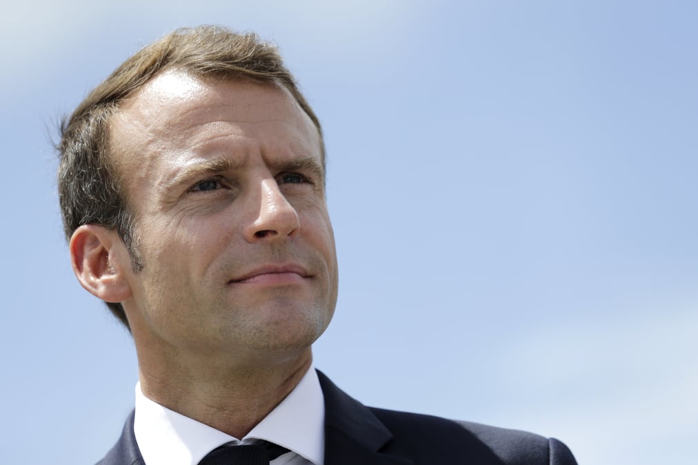 Macron defend la reforme de l'abattement fiscal outre-mer