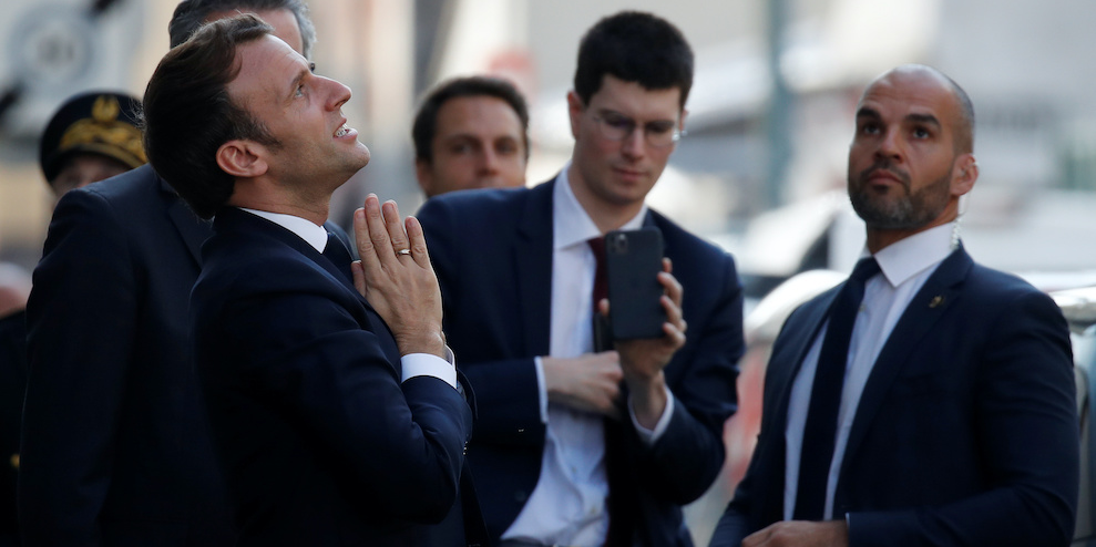 Le président Emmanuel Macron, lui-même, n'a-t-il pas reconnu qu'il était venu le temps de poser enfin les jalons d'une nouvelle indépendance économique de la France ?