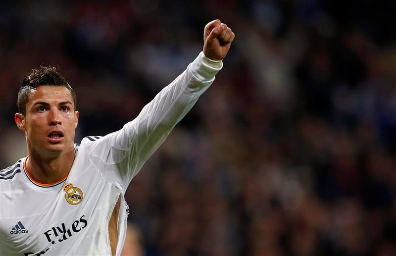 Liga: le Real Madrid domine Séville 7-3 dans un match de feu