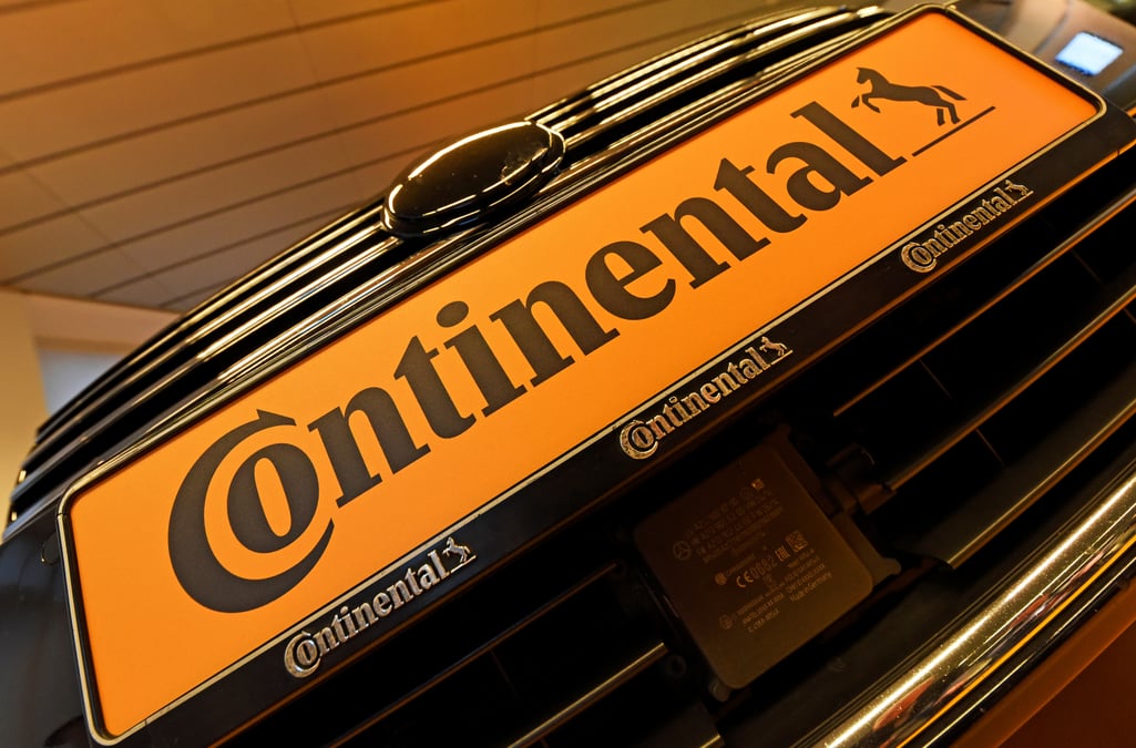 Continental: les couts de restructuration devraient peser au quatrieme trimestre
