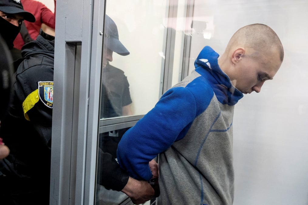 Un soldat russe juge a kyiv pour crime de guerre