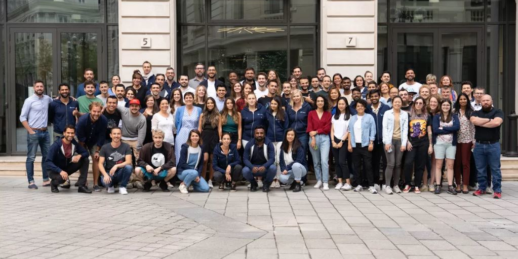 Hivebrite compte à ce jour un peu moins de 200 employés dans le monde, dont plus de 120 en France, à Paris. (Photo de l'équipe française)