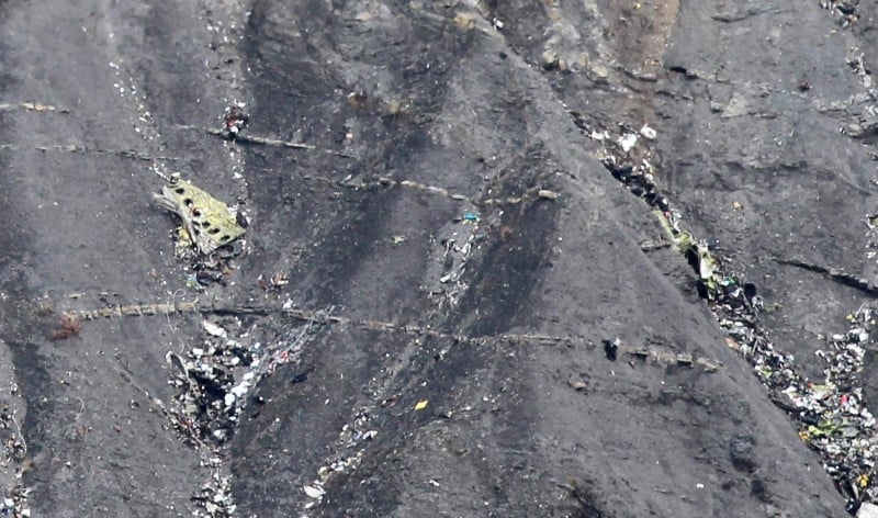 Rien ne pointe vers un attentat terroriste pour le crash de l'a320, selon le procureur