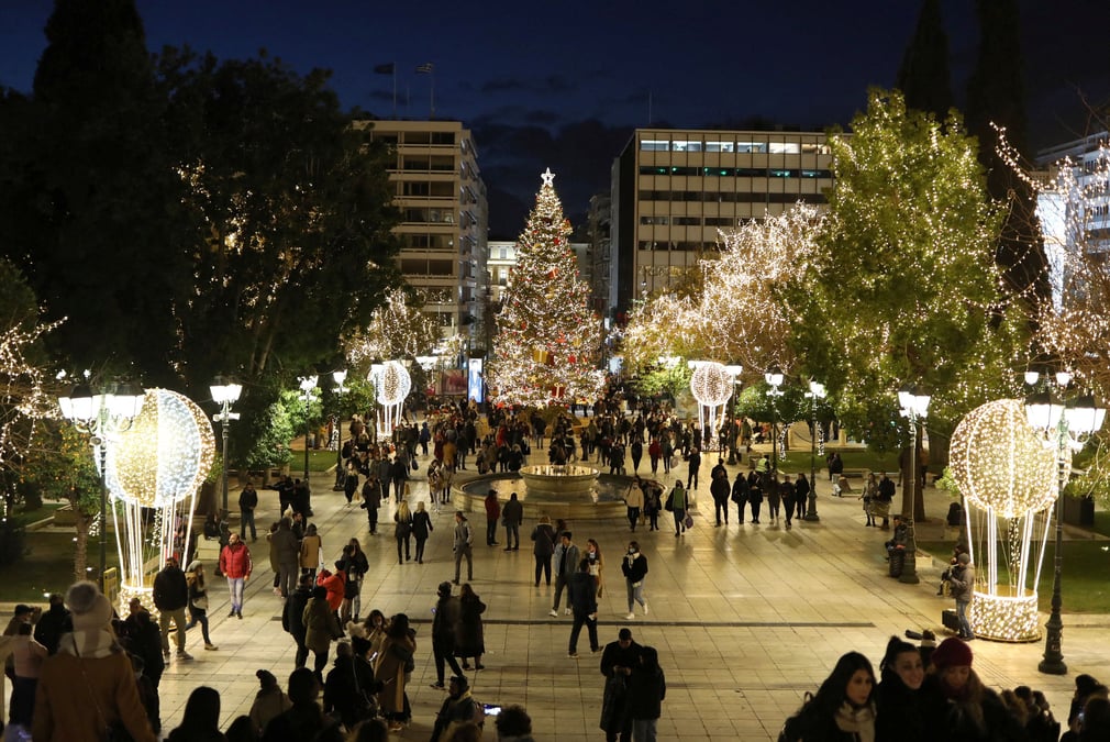 Coronavirus: les celebrations de noel et du nouvel an annulees en grece