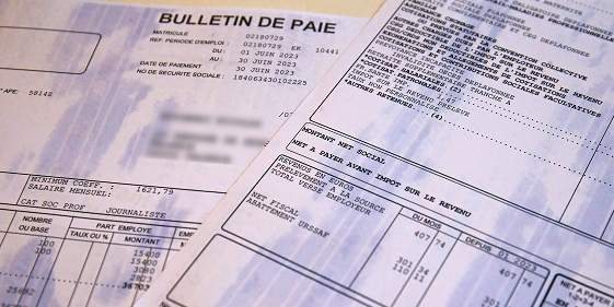Selon l'entourage de la députée Astrid Panosyan-Bouvet, Emmanuel Macron a validé l'idée d'une conférence « sur les carrières et les branches situées sous le salaire minimum ».