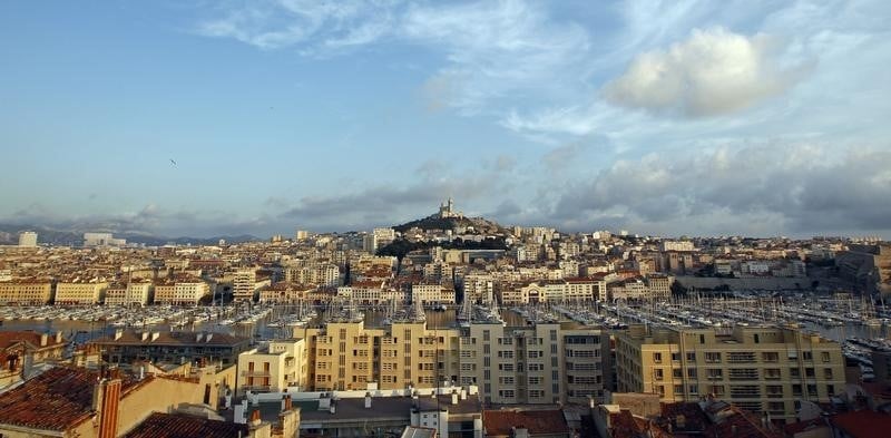 Accord et fin de la greve des eboueurs a marseille