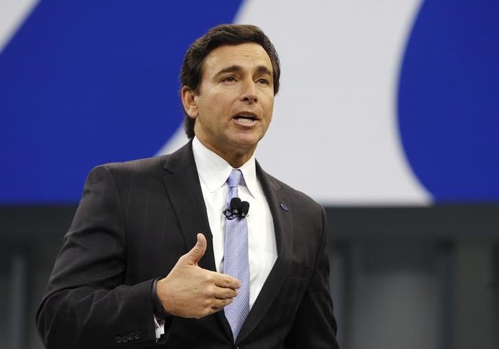 Le directeur general de ford va rejoindre le conseil d'administration d'ibm