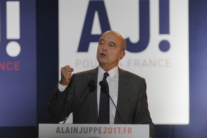 Juppe met en garde sarkozy contre le risque de mener une politique inspiree par les idees du fn