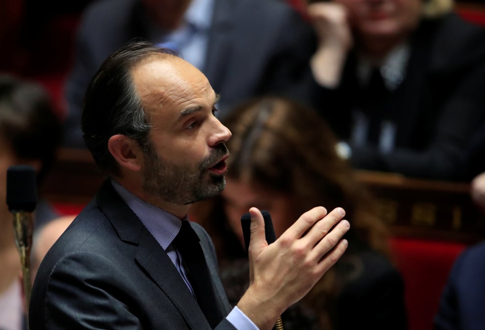 Philippe pret a defiscaliser une eventuelle prime pour les salaries