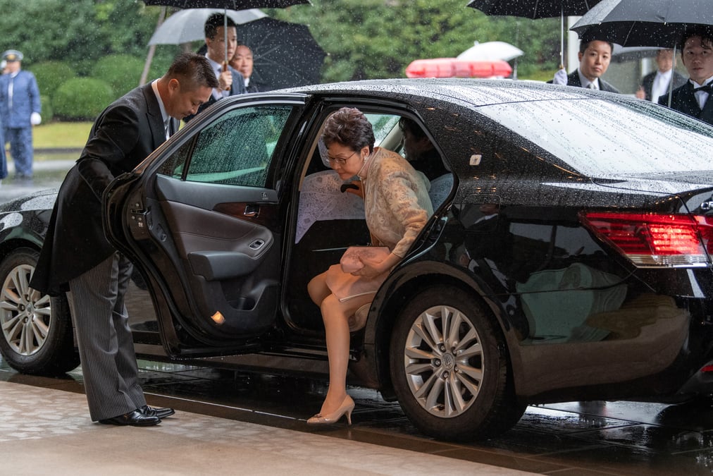 Hong kong: pekin envisage de remplacer carrie lam