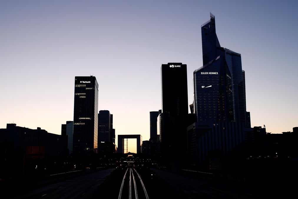 France: climat des affaires toujours degrade en juin malgre une hausse record