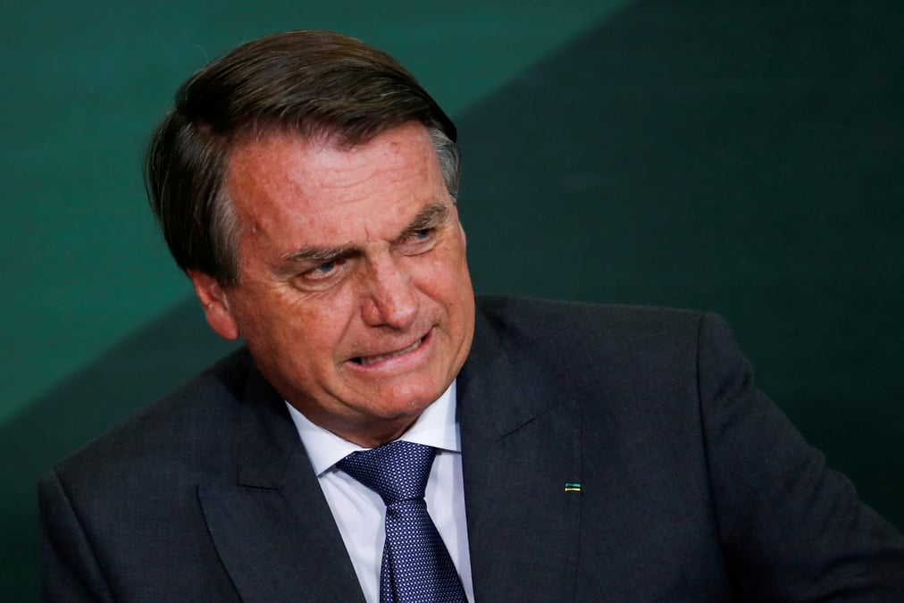 Bresil: le comite du senat approuve le rapport demandant l'inculpation de bolsonaro