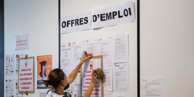 Le nombre de déclarations d'embauche de plus d'un mois (hors intérim) a augmenté de 2,6% entre septembre et août et de 3,5% entre septembre et juin, a indiqué ce vendredi l'Urssaf.
