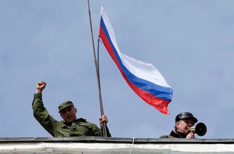Le QG de la marine ukrainienne à Sébastopol passe aux pro-russes