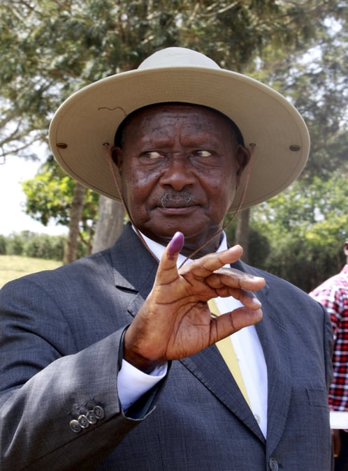 Le president ougandais yoweri museveni en passe d'etre reelu