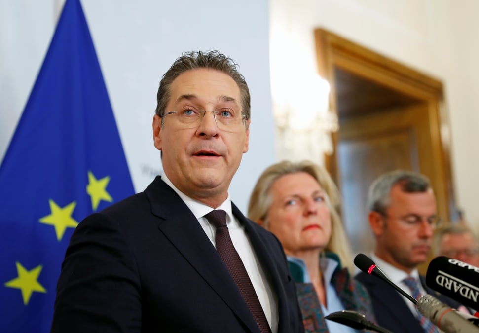 Autriche: l'extreme droite perd cinq points dans un sondage