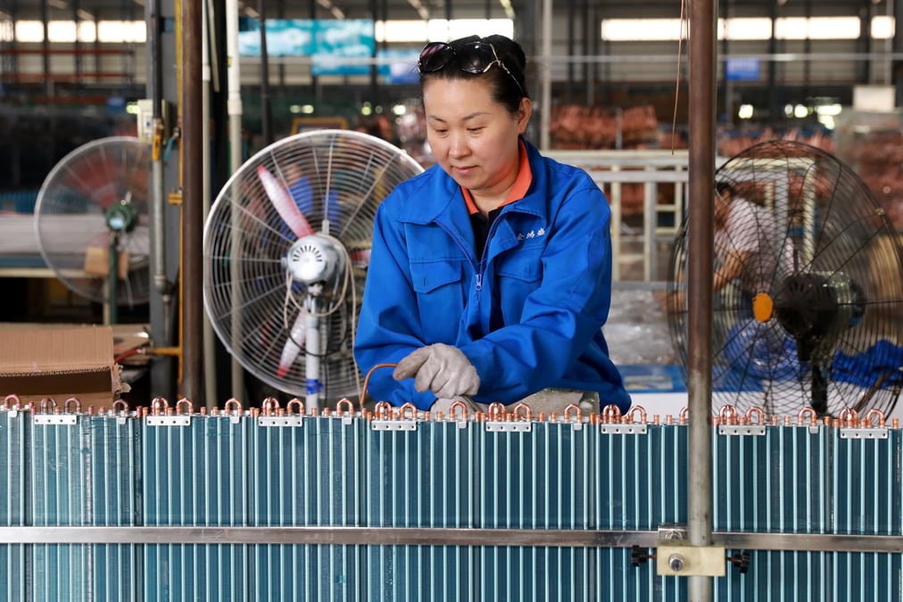 Chine: contraction plus forte qu'attendu de l'activite manufacturiere