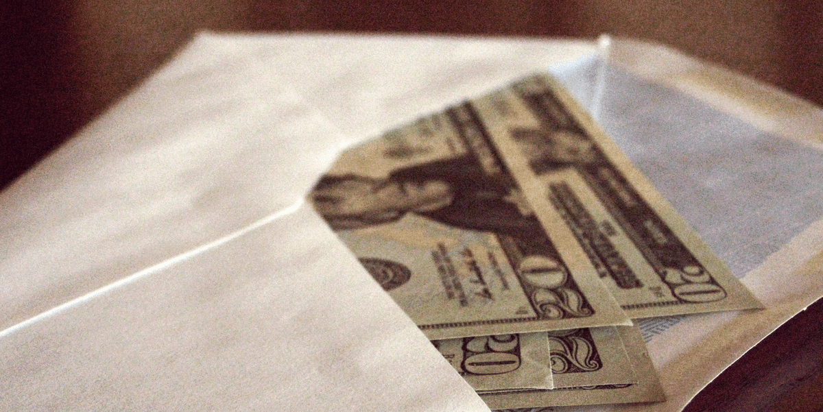 corruption, pot de vin, enveloppe d'argent, billet, dessous de table,