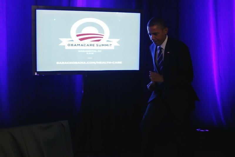 L'intérêt pour l'Obamacare grandit malgré des ennuis techniques