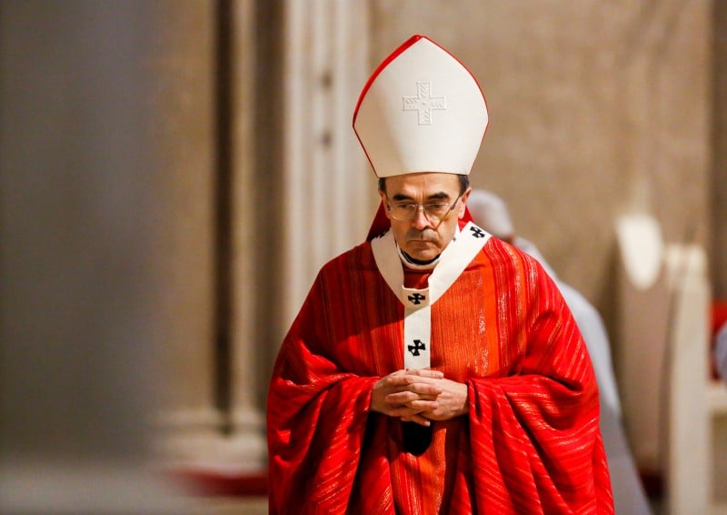 Le cardinal barbarin n'entend pas demissionner