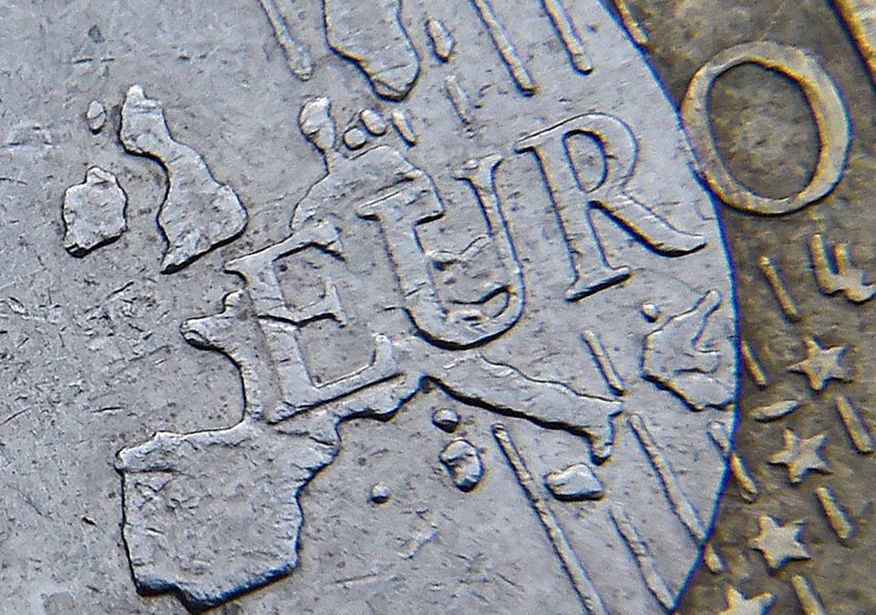 L'euro attendu en nette hausse avec la qualification de macron