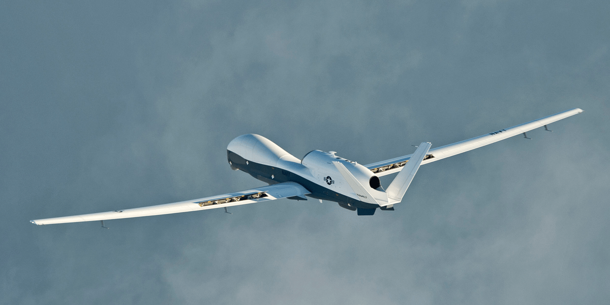 Selon un responsable américain, le drone de l'US Navy qui a été neutralisé par un missile iranien était un MQ-4C Triton (du fabricant américain Northrop Grumman).