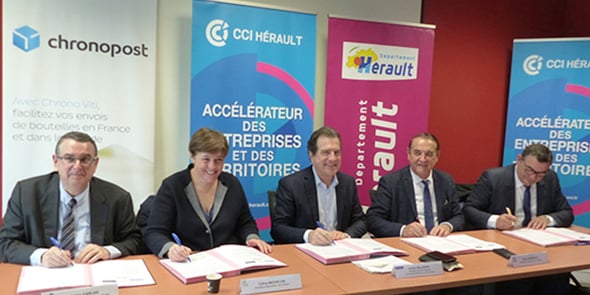 Cinq signataires pour une convention visant à développer les ventes de vins hors département.
