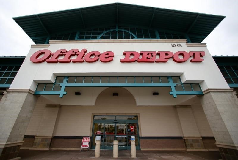 Office depot prevoit une baisse de ses ventes en 2015