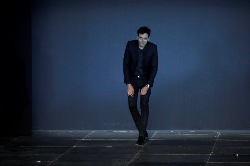 Hedi slimane quitte yves saint laurent