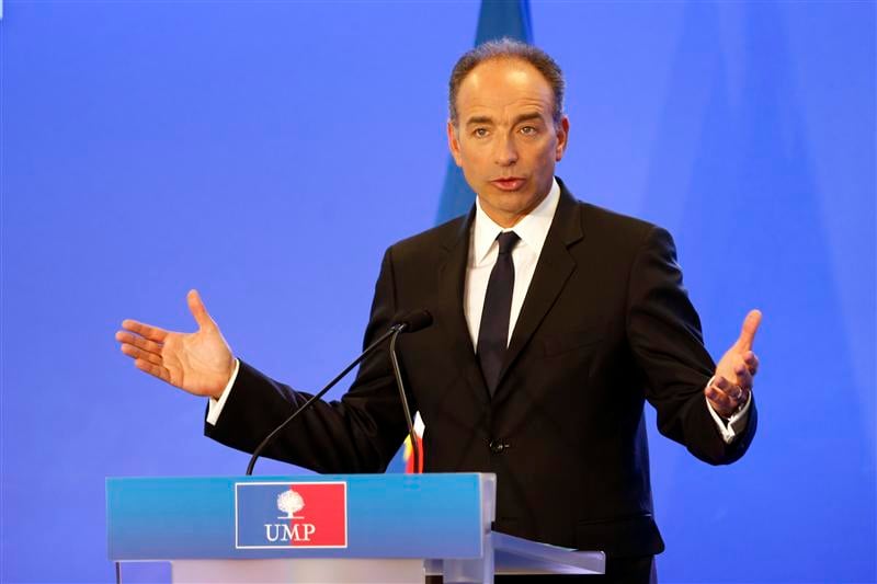 Copé "fort mécontent" de l'accord entre l'UMP et Bayrou à Pau